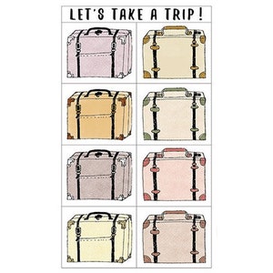 Może przedstawiać: Let's Take a Trip! Kolorowa ilustracja sześciu vintage'owych walizek w różnych kolorach, w tym różowym, beżowym, brązowym i żółtym.