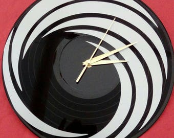 Horloge / pendule murale sur disque vinyle : Spirale design