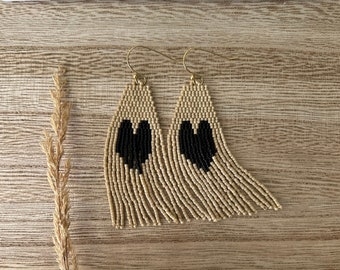 The MAHALA // heart earrings / seedbead earrings / black heart