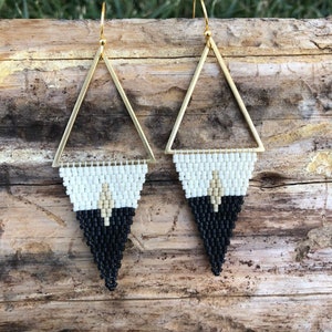 THE OSAGE // beaded earrings beaded fringe earrings Native American earrings tribal earrings seed bead jewelry image 3