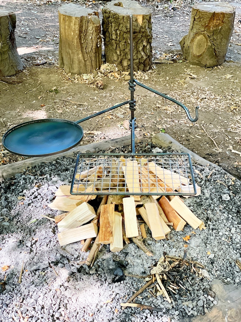 Suggestions for open fire dutch oven hanger - Trapperman Forums