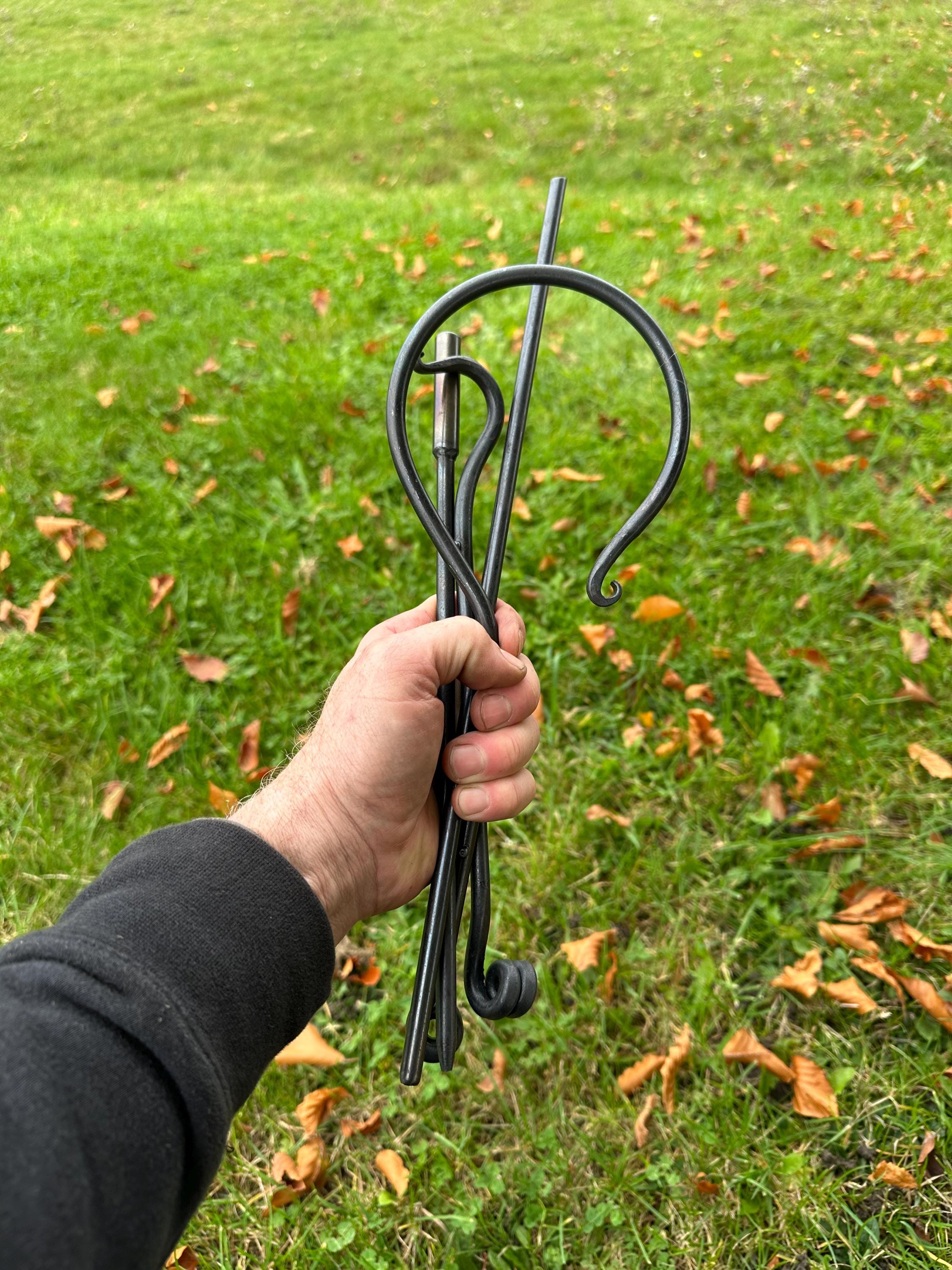 オリジナルパンミニファイヤーアンカー。アウトドア調理器具、ブッシュ