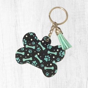 Dog Bone Keychain for Women, Dog Keychain, Dog Mama Gift, New Dog Gift, Veterinarian Keychain, Vet Tech Gift, Veterinary Student Gift