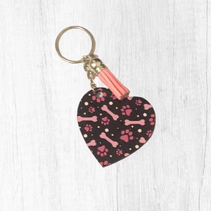 Dog Bone Keychain for Women, Dog Keychain, Dog Mama Gift, New Dog Gift, Veterinarian Keychain, Vet Tech Gift, Veterinary Student Gift