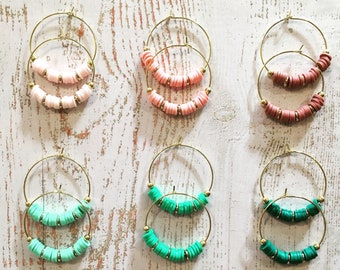 Créoles en perles Heishi - couleurs pastels