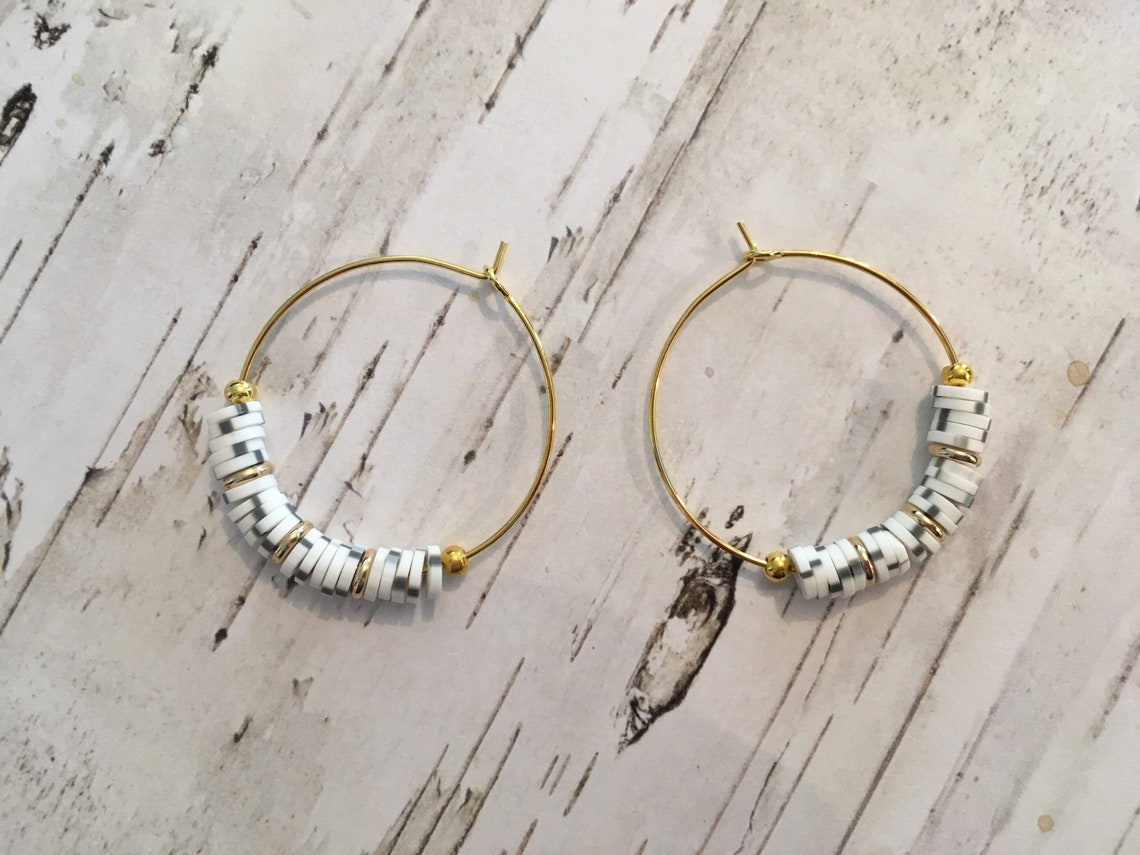 Boucles D'oreilles Créoles Perles Multicolores - Occasion, Jamais Portées, Bon état