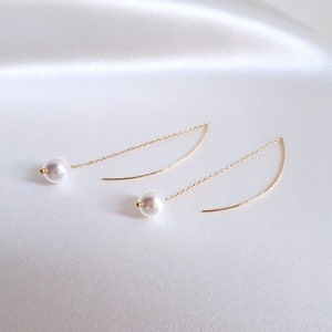 Ayla - Gold plated chiané earrings, Minimalist modern wedding jewelry, Ear chains, Pearl earrings, Bridal gift