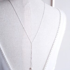 Mia-Collier de dos mariage minimaliste,Bijou de dos mariée,Sautoir de dos perle,Bijoux mariage moderne,Champêtre,Boho,Moderne,Robe dos nu image 5