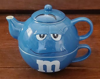 Ensemble théière et tasse bleu Mars de M&M's World