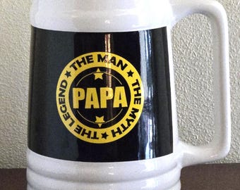 Jarra de cerveza extragrande "Papá, el hombre, el mito, la leyenda". ¡Un regalo estupendo para el Día del Padre!