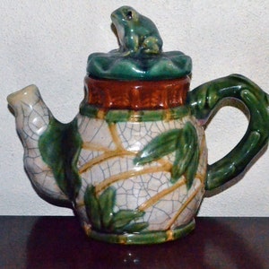 Bamboo-Look Frog Crackle Porcelain Oriental Decorative Teapot Marked "Oriental Accents Since 1880"