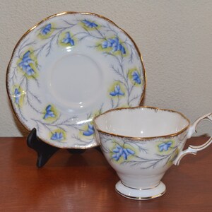 Royal Albert Bone China Heather Bell Blue Teacup and Saucer Malvern Shape 2790W