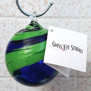 Glass Eye Studio &quot;SUNDAY BLUE&quot; Classic Ornament