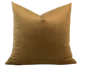 Camel Velvet Pillow Cover // 20x20" warm golden tan throw pillow with modern brass zipper