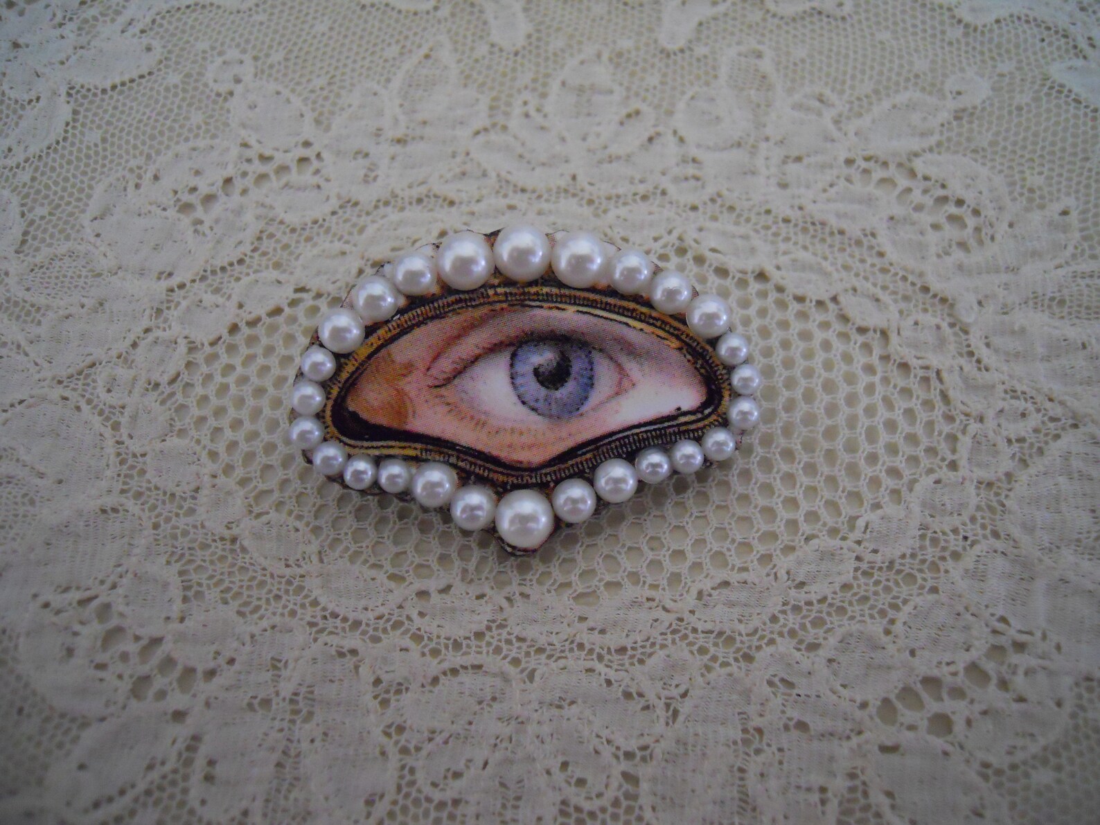 Lover's Eye Brooch Pin Antique Look Hand Etsy