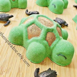 Turtle Shape Bath Bomb With Surprise Toy Inside Bath Bombs For Kids Turtle Lover