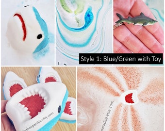 Shark Bath Bomb | Apple Scent, Toy Inside Option