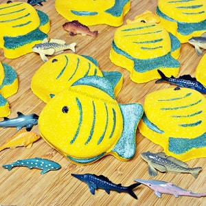 Toy Inside! Sea Animal Bath Bombs | Fishy Friend Crab Seahorse Seashell | Surprise Toy Inside | Bath Bombs for Kids image 5