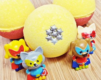 Surprise Inside! Pet Hero Bath Bomb | Surprise Cat or Dog Toy