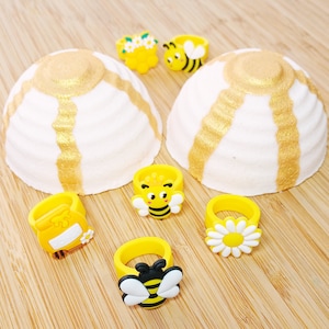 NEW! Bumble Bee Honey Beehive Bath Bomb with Surprise Toy Ring Inside