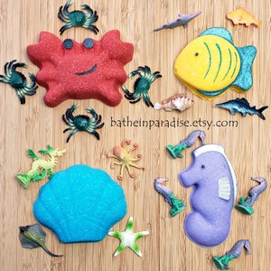 Toy Inside! Sea Animal Bath Bombs | Fishy Friend Crab Seahorse Seashell | Surprise Toy Inside | Bath Bombs for Kids