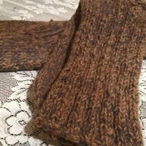 Fait main chaussettes,en laine,marron chiné,chaussettes d’intérieur,chaussettes unisexe,chaussettes d'hiver,cadeau femme,cadeau homme