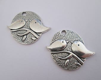2 breloque médaillon 2 oiseaux en métal argenté 29 x 25 mm