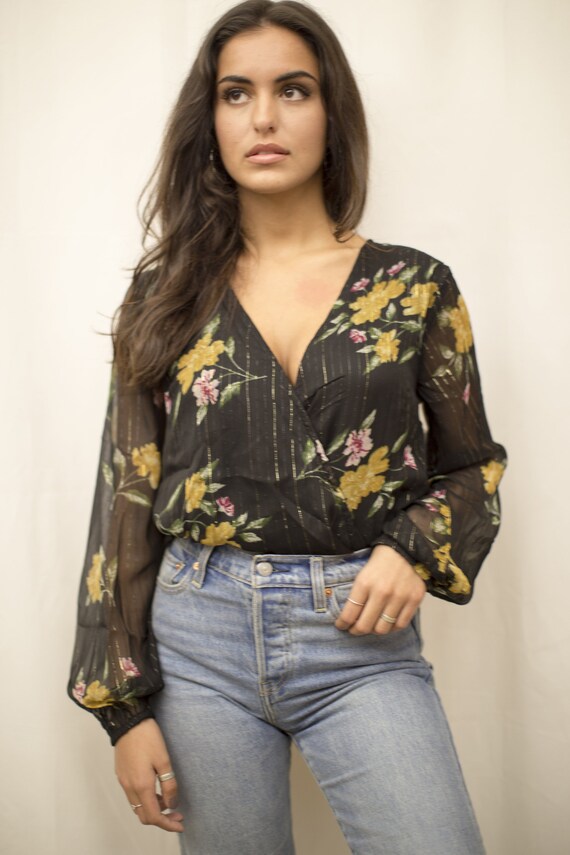 long sleeve v neck wrap top