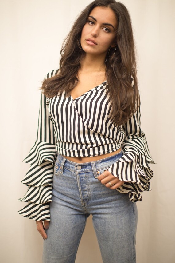 layered ruffle sleeve top