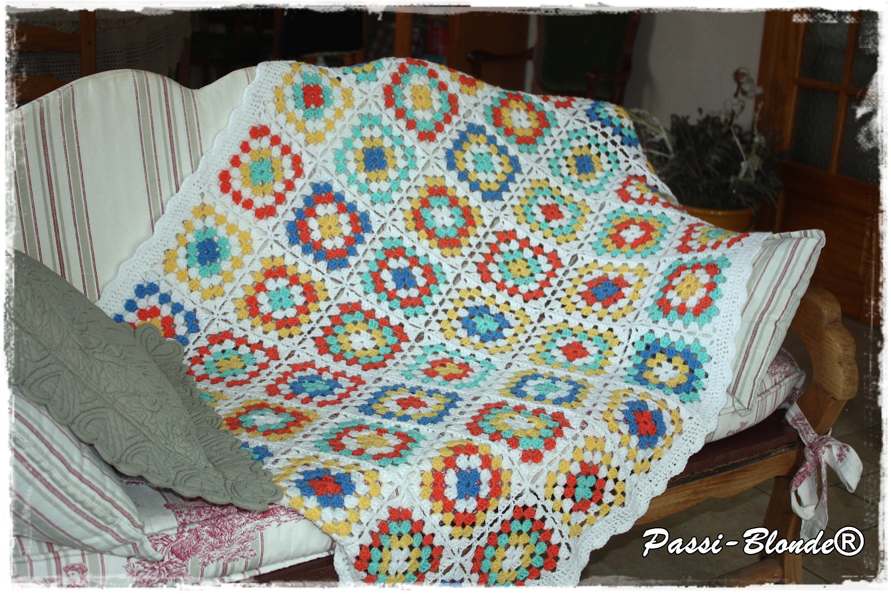 Couverture Bébé, Plaid 130x90 cm. Granny Baby Blanket