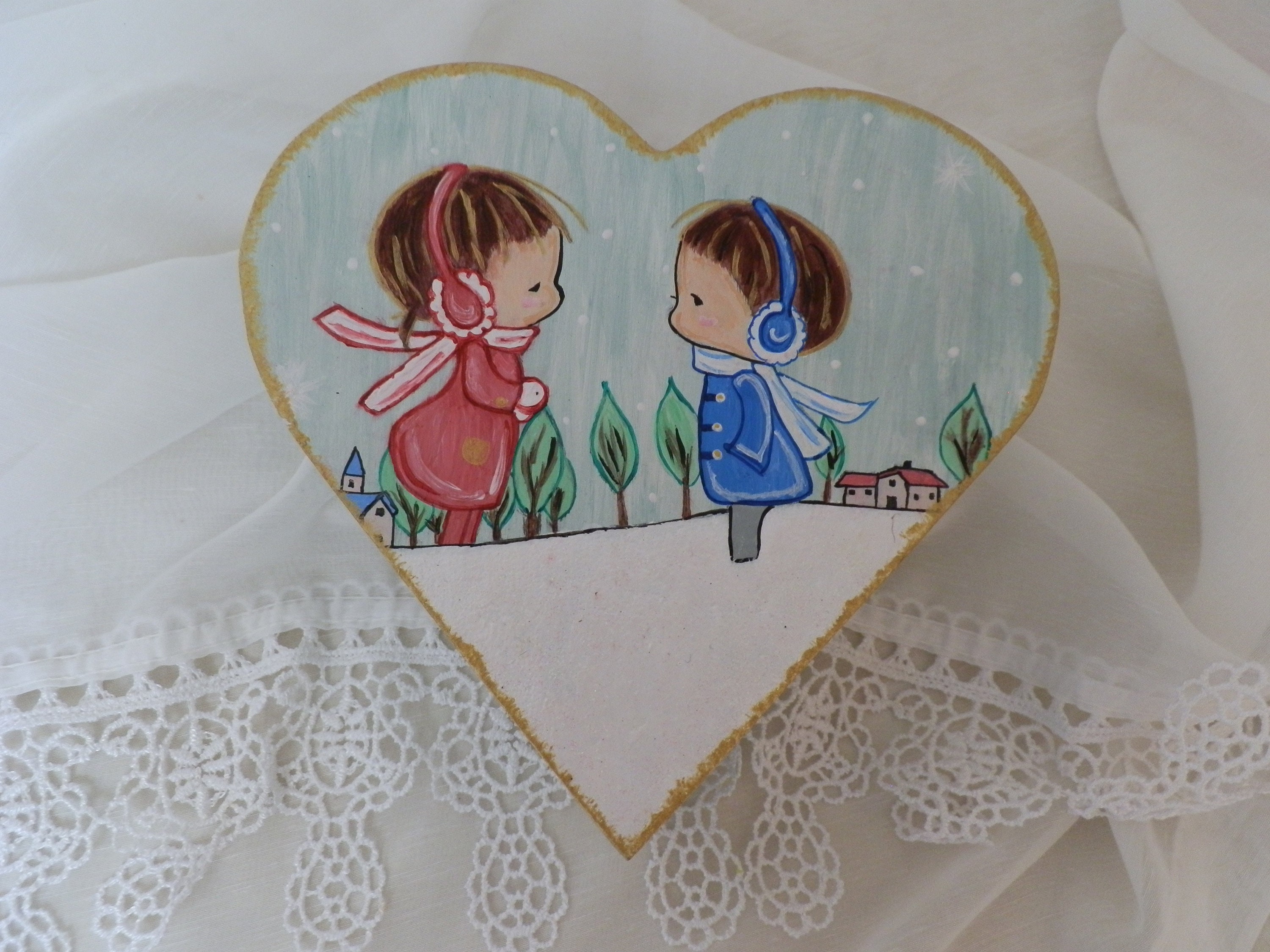 Jolie Boite Cœur en Bois Petits Amoureux Sous La Neige