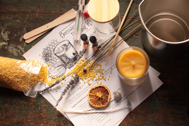 Beeswax Candle Pouring Kit image 2