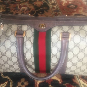 Gucci Small Top Handle Bag: Bandolierre Crossbody Boston Speedy Bag – Just  Gorgeous Studio