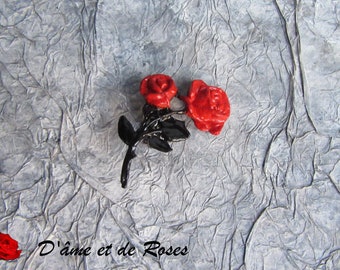 Brooch 50 two red roses