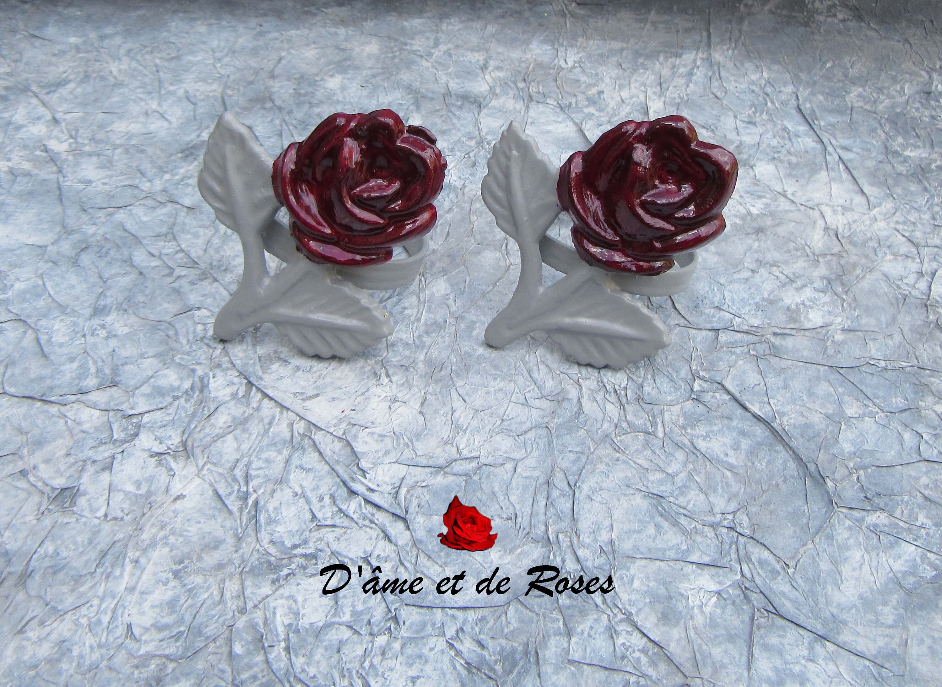 Deux Ronds de Serviette Gris et Rose Prune