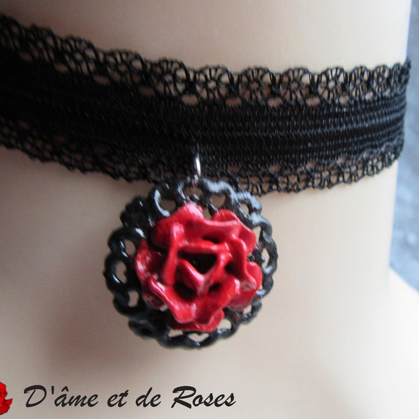 COLLIER 66 dentelle et rose rouge ras du cou