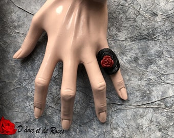 Black metal ring 30 - Red rose