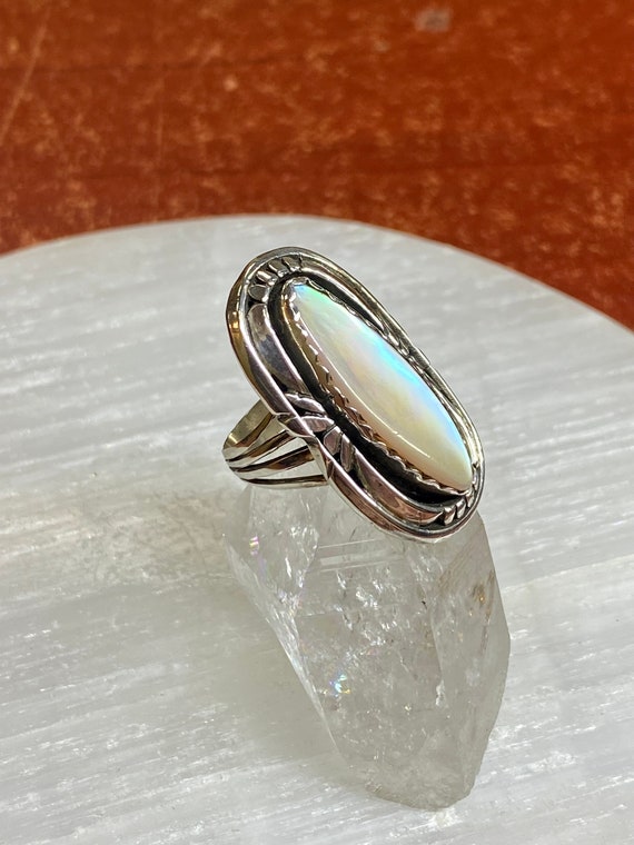 Mother of Pearl Sterling Silver Ring - image 3