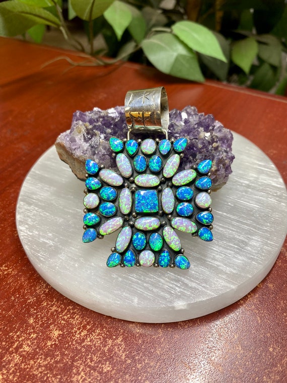 3D Hawaiian Gecko Opal Pendant – Sterling Silver 925, Movable, High Polish Slider