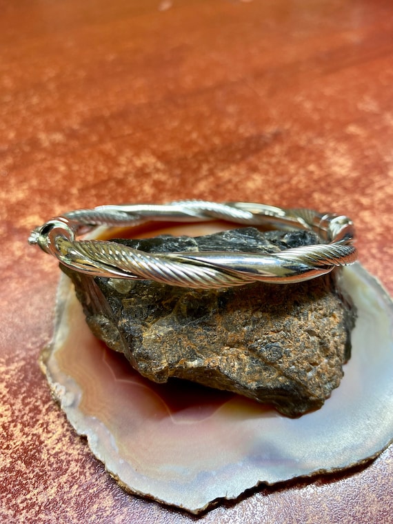 Vintage Twisted Sterling Silver Bangle Bracelet // Simple