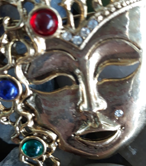 Asian Geisha Mask Pin. Dangling pearl earring - image 6