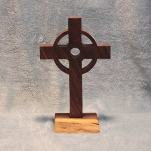 Cross on a live edge stand - Celtic - Walnut