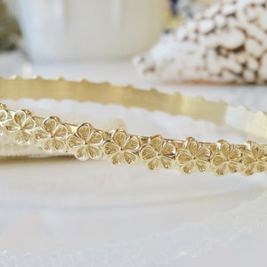 14 Karat Gold 6MM Plumeria Lei Bangle | Hawaiian Heirloom | Frangipani Flower | Fine Jewelry | Made in Hawaii |
