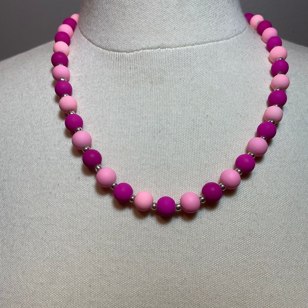 Pretty in Pink Beaded Necklace