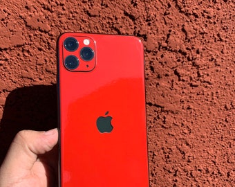 Apple iPhone (赤) 本体 光沢のあるレッドのiPhone 16 Pro Max、15 Pro、14 Plus、13 Pro、13
