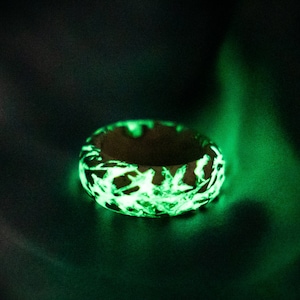 Colorful Luminous Resin Wood Ring Women Men Fluorescent Glowing Rings, Glow In The Dark Jewelry