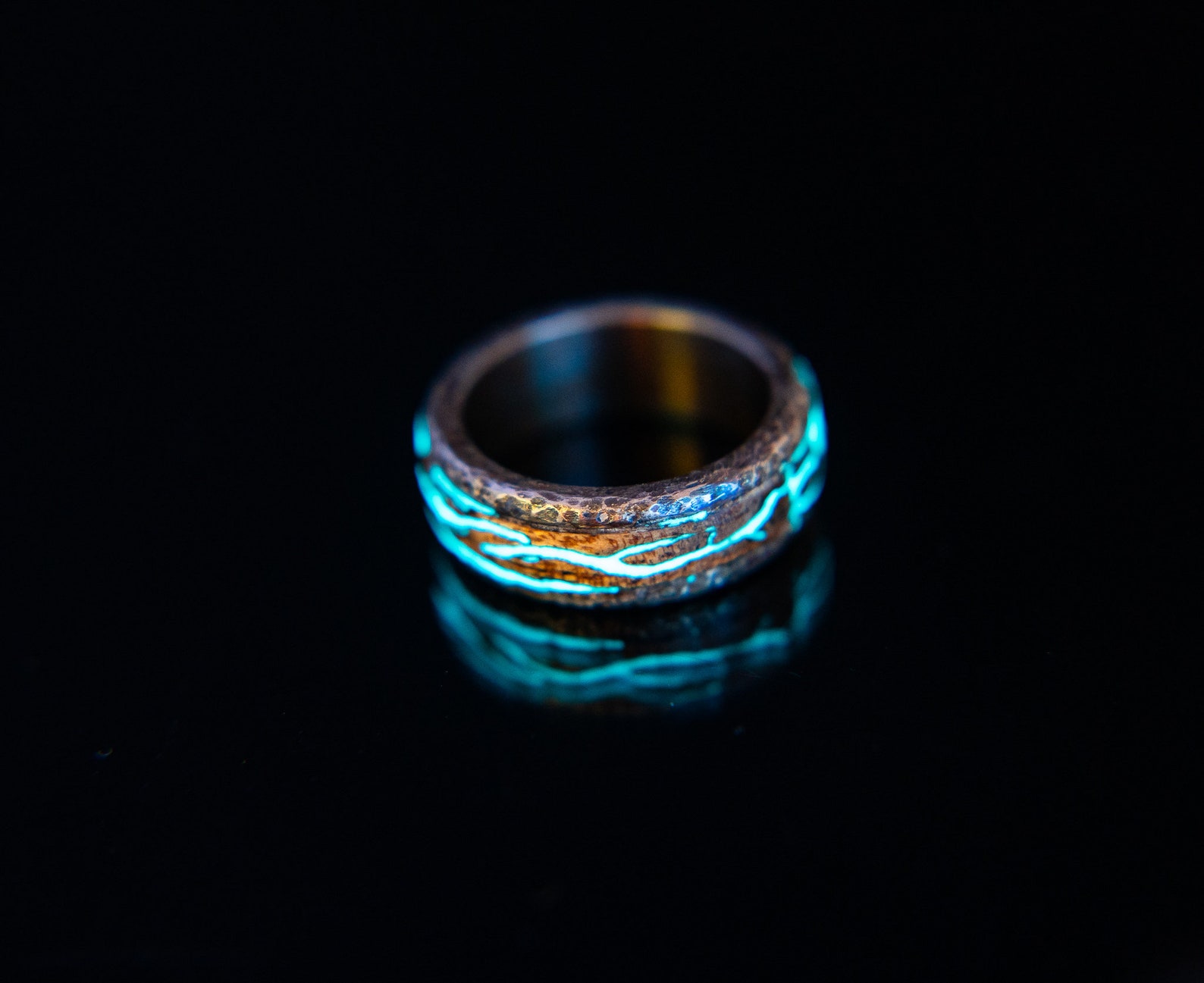 Lightning Glow Ring Hammer Texture Ring Stainless Steel Wood - Etsy