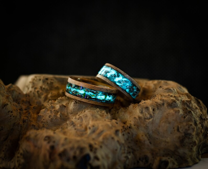 Secret Wood Glow Rings