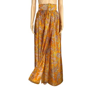 Maxi Wickelrock Fluid Satin Breiter Passender Gürtel Psychedelic Paisley Print Gold Lavendel Vintage 1960er 1970er Größe S M