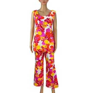 Pant Suit Sears Hawaiian Fashions Two Piece Set Vintage 1960s 1970s Cotton Bold Floral Sleeveless Empire Waist Top Wide Leg Trousers Size M